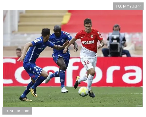 全球聚焦：2023年足球冠军争夺战一触即发，豪门劲旅强势出击