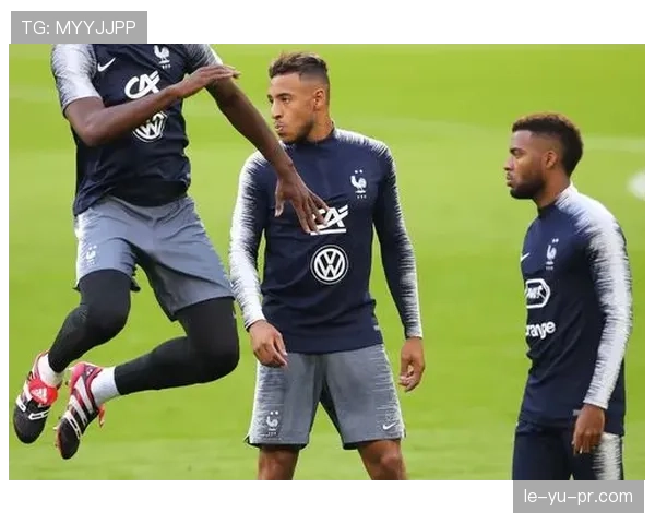 日本队海外球员崛起，欧洲联赛掀起新潮流