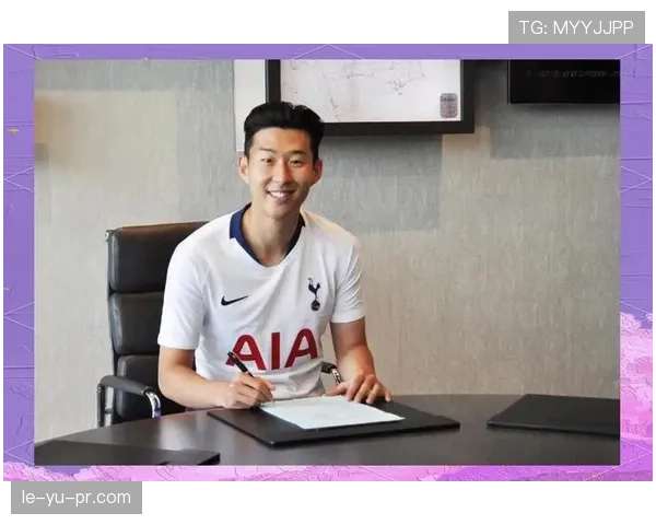 孙兴慜持续闪耀绿茵场：偶像与榜样力量铸就其足球传奇之路