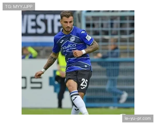 埃里克森状态回暖助球队逆转，赛场表现引关注