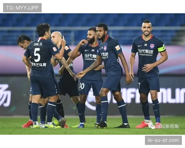 赖斯传球精准状态回暖，助球队豪取连胜提升争冠竞争力