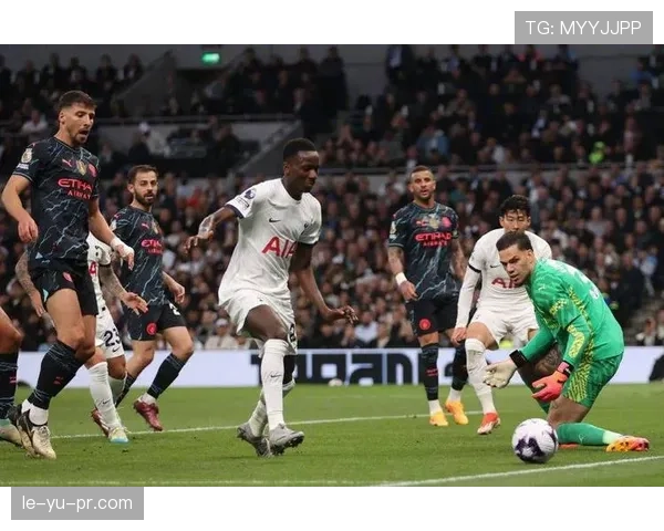 关键战表现起伏：热刺的问题被放大